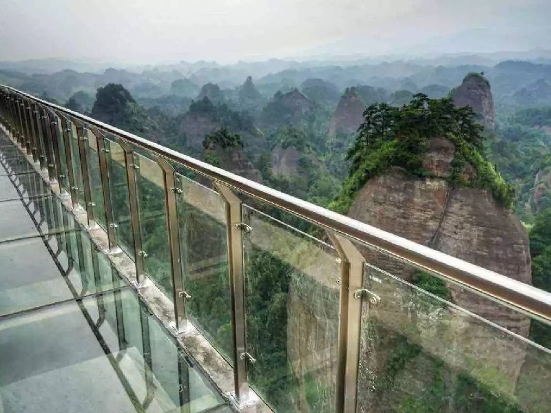 玻璃栈道