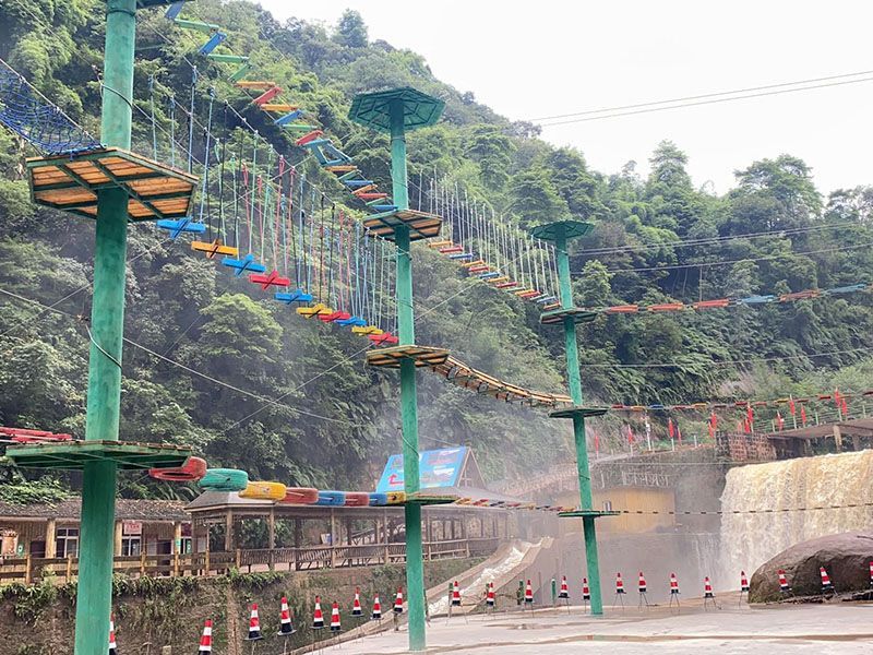 丛林穿越